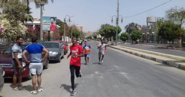 صور.. مارثون جرى لشباب المنيا تحت شعار"أنت الأقوى..لا للمخدرات"