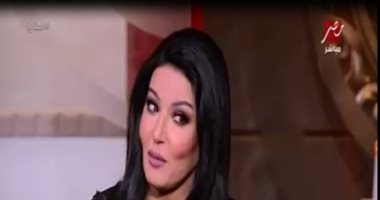 سمية الخشاب: "احلويت بعد الطلاق.. والست لما تنضرب من جوزها لازم تسيبه"