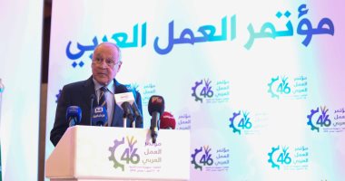 صور.. الأمين العام لجامعة الدول العربية: يجب تأهيل العمالة العربية وإثقالها بالمهارات