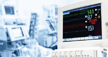 عدم نظافة يد العاملين بوحدات العناية المركزة يهدد 30% من المرضى فى العالم 