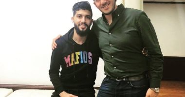 شاهد.. فرجانى ساسى يضع قدمه فى جبيرة بعد الإصابة أمام أغادير