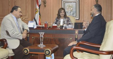 وزيرة الهجرة: الدولة تقف خلف أبنائها فى أى مكان وهذا حقهم