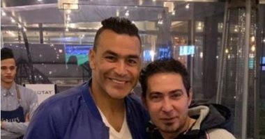 شاهد أول لقاء بين ملك الحركات والحضرى منذ 10 سنوات