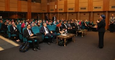 وزيرة البيئة: الشباب طاقة لا يمكن الاستغناء عنها لتحقيق التنمية المستدامة