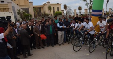 "انزل وشارك"..ماراثون دراجات لتحفيز المشاركة فى الاستفتاء ببنى سويف..صور 