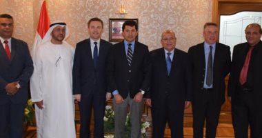 وزير الرياضة يلتقي رئيس الاتحاد الدولي والعربى للدراجات