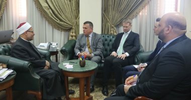 مفتى الجمهورية يستقبل وفدًا سويديًّا لبحث تعزيز التعاون الدينى بين دار الإفتاء والسويد