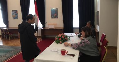 غلق باب التصويت فى أول أيام الاستفتاء على تعديل الدستور بطوكيو
