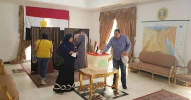 لبنان: غلق الصناديق فى نهاية اليوم الأول من الاستفتاء على التعديلات الدستورية