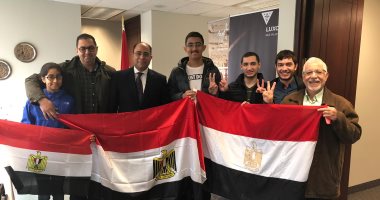 لليوم الثانى.. المصريون فى كندا يدلون بأصواتهم فى الاستفتاء على الدستور 