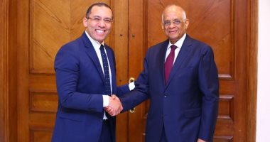 على عبد العال: إضافة مهمة القوات المسلحة فى صون الدستور ومدنية الدولة إقرار للأمر الواقع.. والشعب طالب قواته بالتدخل فى 25 يناير و30 يونيو