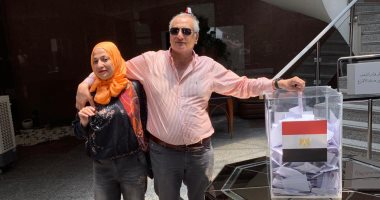 صور.. الأسر المصرية بالإمارات تشارك فى الاستفتاء على تعديلات الدستور 