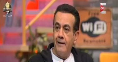أسامة منير: "الرومانسية زمان أحلى لهذا السبب.. و60% من متابعينى رجال"