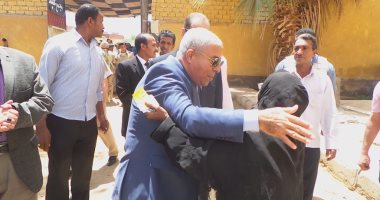  سيدة تقطع مئات الكيلو مترات للمشاركة بالاستفتاء على التعديلات الدستورية