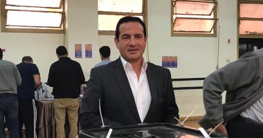 فيديو.. الفنان محمد ثروت: اللى يحب مصر ينزل يشارك فى الاستفتاء على الدستور