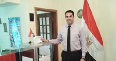 من جنوب افريقيا "رضا" يشارك اليوم السابع صورته.. ويؤكد: نعم لتعديل الدستور