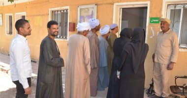 وزيرة الصحة: إجراءات وقائية لكبار السن لتجنب تعرضهم لضربات الشمس خلال الاستفتاء