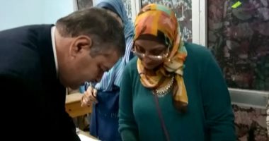 فيديو.. وزير قطاع الأعمال: إقبال المواطنين على الاستفتاء تعكس الديمقراطية