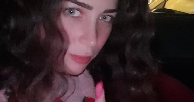 مى عز الدين تصور "البرنسيسة بيسة" 18 ساعة يومياً
