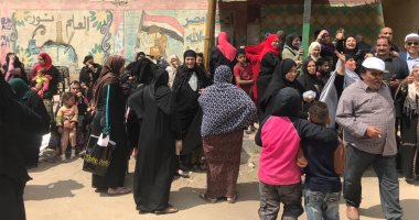 رئيس لجنة 36 ببشتيل: إقبال كثيف من كبار السن على اللجان ولا أزمات فى التصويت
