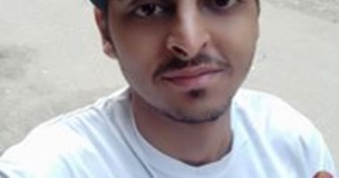 "نادر" يشارك بصور المشاركين فى الاستفتاء بالشرقية: صوتى أمانة هتحاسب عليها