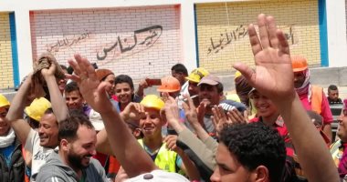 فيديو.. احتشاد المواطنين بلجان مطار القاهرة الدولى للمشاركة فى الاستفتاء