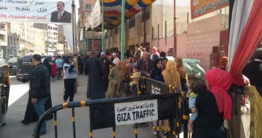 صور.. إقبال كثيف بلجان الوراق وبشتيل فى الاستفتاء على الدستور