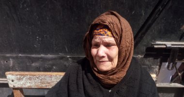 صور.. الحاجة رتيبة: صوت على الدستور علشان خاطر مصر تتقدم وربنا يبارك للريس