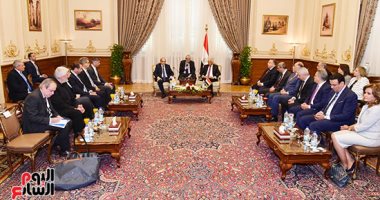 صور.. على عبد العال يلتقى بوفد برلمانى قبرصى
