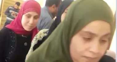 إكرام ونجاة وعلوه.. 3 شقيقات كفيفات يشاركن فى الاستفتاء: بيت محب للوطن