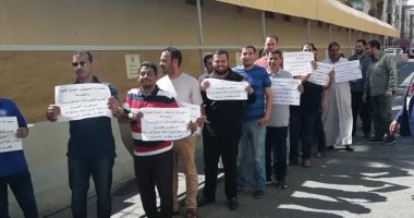 صور.. احتشاد المصريين بمقر سفارتنا فى جدة للاستفتاء على التعديلات الدستورية
