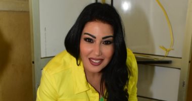 فيديو.. سمية الخشاب تدلى بصوتها فى التعديلات الدستورية.. وتؤكد: ده حق بلدي عليا