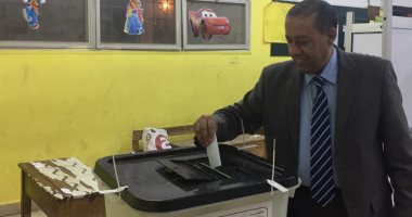 رئيس الضرائب يدعو للمشاركة فى استفتاء الدستور ..ويؤكد : واجب وطنى