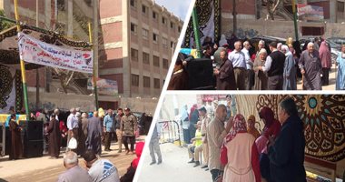 صور.. المصريون يقولون كلمتهم أمام الصناديق.. بناة السد العالى يشاركون فى الاستفتاء على الدستور بأسوان.. مواطن يتصل بإسعاف الشرقية لنقله إلى مقر لجنته.. وطوابير أمام اللجان بالقليوبية والغربية والأقصر