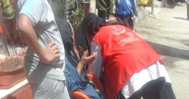 حملة 100 مليون صحة تستقبل المواطنين خلال الاستفتاء بإمبابة