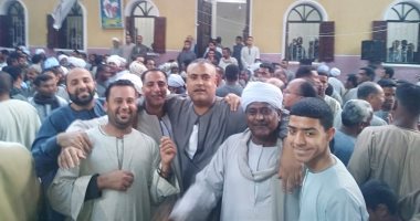 نقابة الفلاحين تحشد أعضاءها فى اليوم الثانى للاستفتاء على الدستور