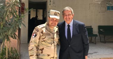 وزير الشباب السابق يدلى بصوته فى الاستفتاء على التعديلات الدستورية.. صور 