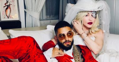 مفاجأة.. مادونا ومالوما يقدمان أغنيتهما Medellín بحفل billboard music awards