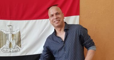 وائل جمعة يدلى بصوته فى استفتاء التعديلات الدستورية فى قطر