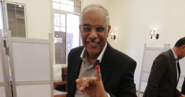 جمال علام يدلى بصوته فى الاستفتاء على التعديلات الدستورية.. صور