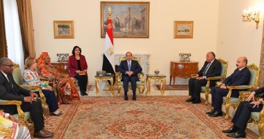 السيسى: الارتقاء بحقوق الإنسان أهم الأولويات الوطنية استناداً لرؤية مصر 2030