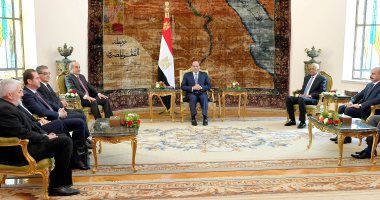السيسي يرحب بمبادرة رئيس البرلمان القبرصى بتدريس اللغة العربية فى قبرص