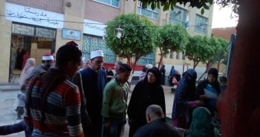 شاهد.. طوابير المواطنين أمام لجان الاستفتاء على الدستور بالقليوبية 