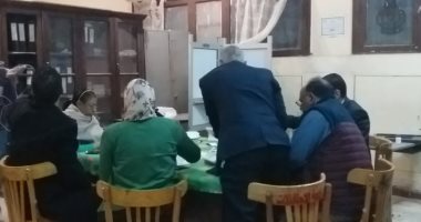 بدء فرز لجنة 18 فى اللجنة العامة بروض الفرج