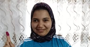 صور.. مشاركة ذوى الاحتياجات الخاصة فى الاستفتاء على الدستور.. ملحمة فى حب مصر