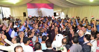 الهجرة توثق مشاركة المصريين بالخارج فى الاستفتاء بـ4 آلاف صورة وفيديو