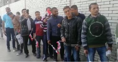 فيديو.. احتفالات الشباب فى المرج بثالث أيام الاستفتاء على تعديل الدستور
