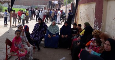 صور.. احتشاد الناخبين بلجان الطالبية للمشاركة فى الاستفتاء على تعديلات الدستور