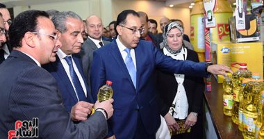 صور..وزير التموين:تخفيضات من 15 إلى 20% فى معرض سوبر ماركت أهلا رمضان