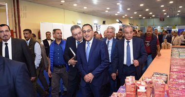 رئيس الوزراء يشيد بتوافر السلع وانخفاض الأسعار بـ"سوبر ماركت أهلا رمضان"